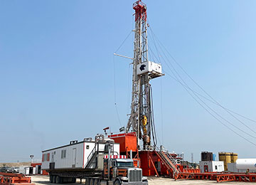 Oilfield Hauling & Rig Transportation